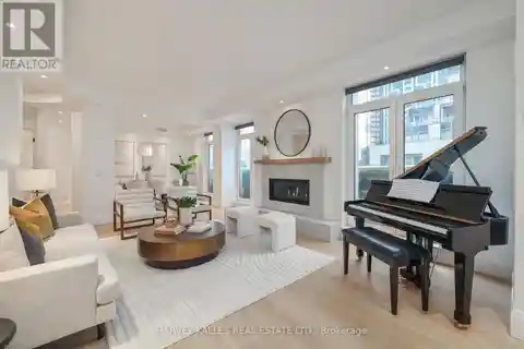 Sophisticated Sub-Penthouse