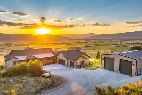 Scenic Private Retreat