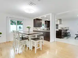 Prime Location Inside Bermuda Terrace