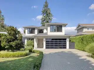 Meticulously Curated Luxury Residence