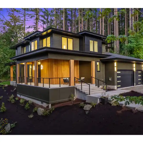 BEAUTIFULLY CRAFTED MODERN-STYLE HOME