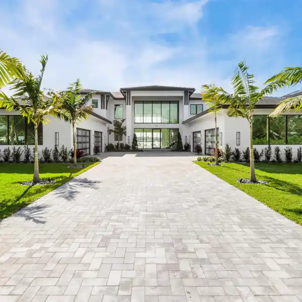 EXCEPTIONAL NEW CONSTRUCTION ON THE SCENIC LOXAHATCHEE RIVER