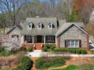 Elegant Home in Sought-After Lakefront Community