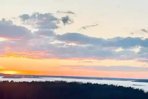 Unbelievable Lake Texoma Retreat Location