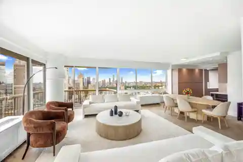 Central Park Views from Luxe Upper East Side Residence