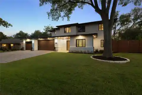 Rare Find in Northwest Hills