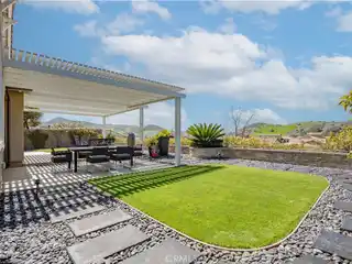Single-story Cortesa Home