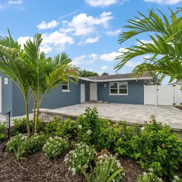 BEAUTIFULLY REMODELED AND COMPLETELY FURNISHED BEACH HOME