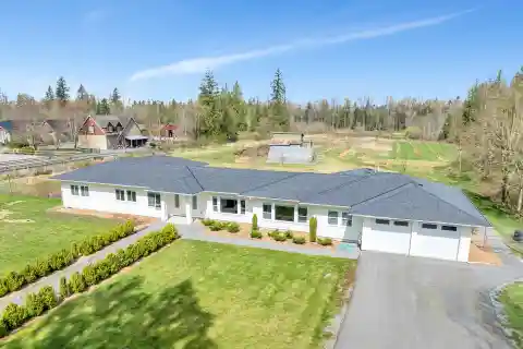 Peaceful 9.5-Acre Estate