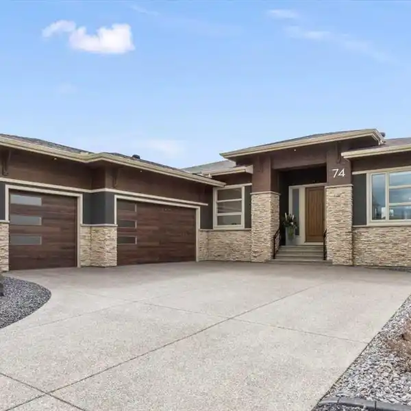 EXCEPTIONAL CUSTOM-BUILT HOME