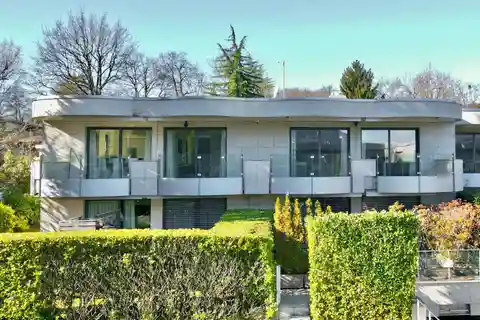 High Quality Home in Quiet and Sunny Location