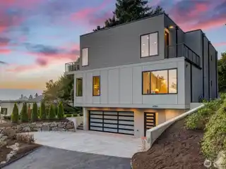 Brand New Home in Sought-After First Hill