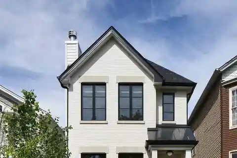 Unique Design with Effortless Beauty