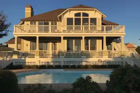 High Class Home in the Currituck Club