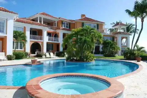 Remodeled Luxury Condo