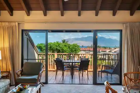 Spacious Unit in Maui Kamaole with Impressive Views