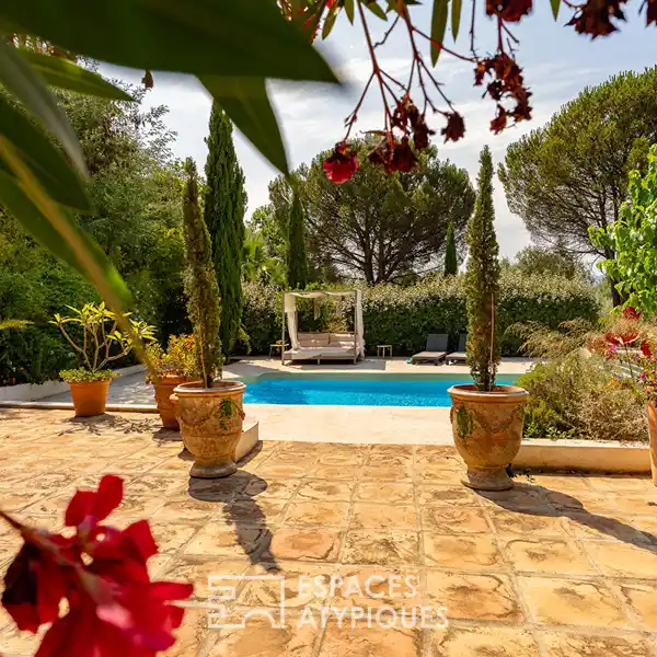 HISTORIC ELEGANCE MEETS MODERN LIVING