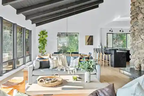 Gorgeous 3.8-Acre Compound