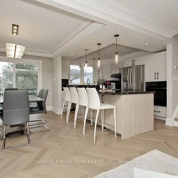 RARE OPPORTUNITY IN PRESTIGIOUS WILLOWDALE
