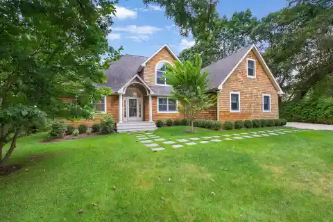 Well-Appointed Home for Rent in Cold Spring Fairways