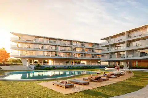 Luxury Condo in Prestigious at Serenity