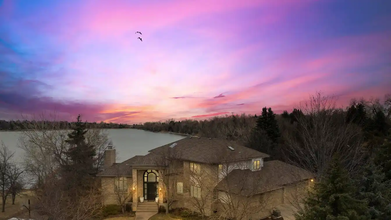 Breathtaking Lake Views