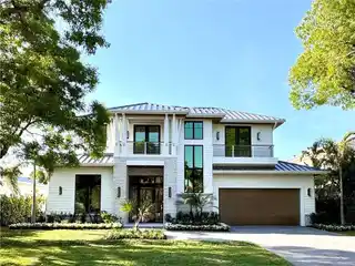 Sophisticated New Construction in Old Naples