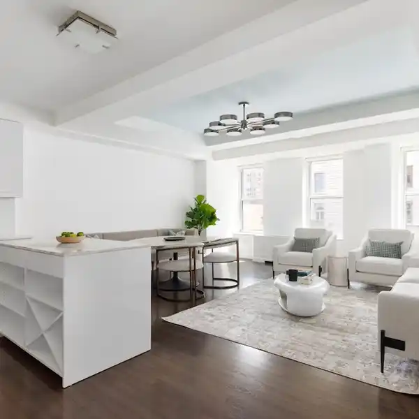 IMMACULATE HOME IN A NEWLY CONVERTED PRE-WAR CONDOMINIUM