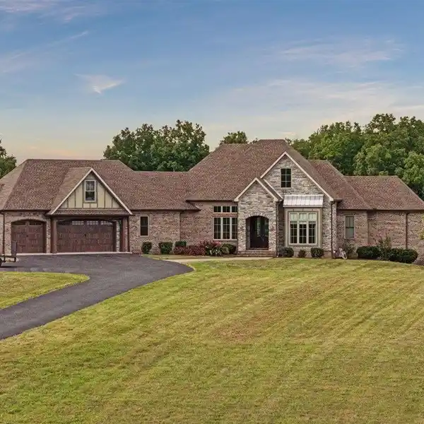 ELEGANT CUSTOM HOME ON SEVEN SERENE ACRES
