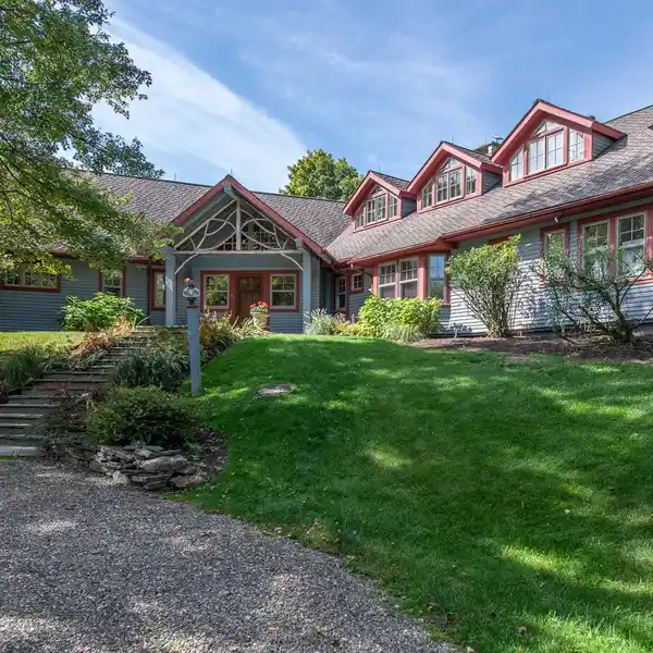 RUSTIC ELEGANCE AND TIMELESS CRAFTSMANSHIP ON NEARLY 30 ACRES