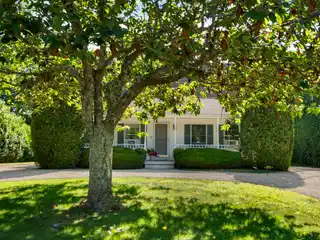 Charming Cottage