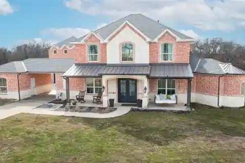 Custom Home on 3.78 Acres