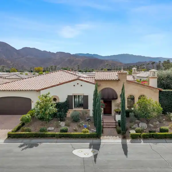 YOUR PRIVATE OASIS AWAITS IN THIS LUXURIOUS DESERT GEM