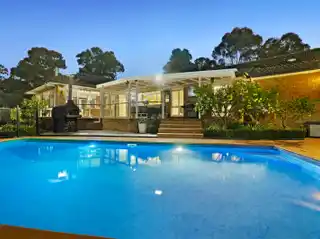 Tranquil One-acre Oasis