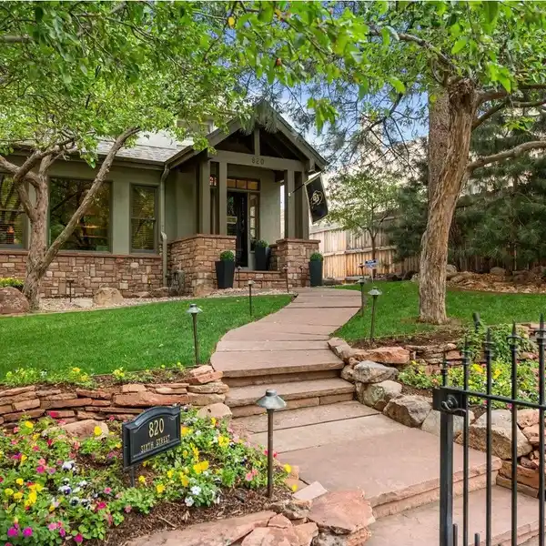 ENDURING ALLURE IN AN UNMATCHED LOCATION