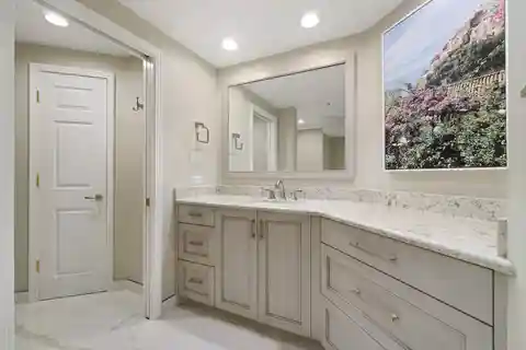 Incredible End-Unit with Spectacular Bay and Gulf Views