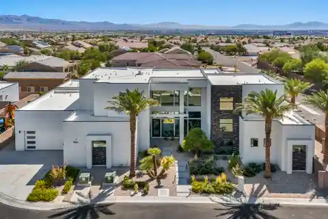 Modern Elegance in Las Vegas