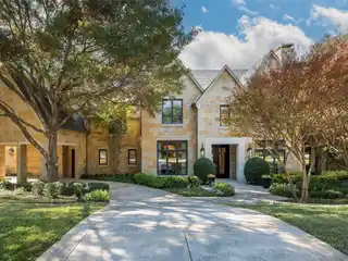 Exceptional Creekside Estate in Glen Abbey