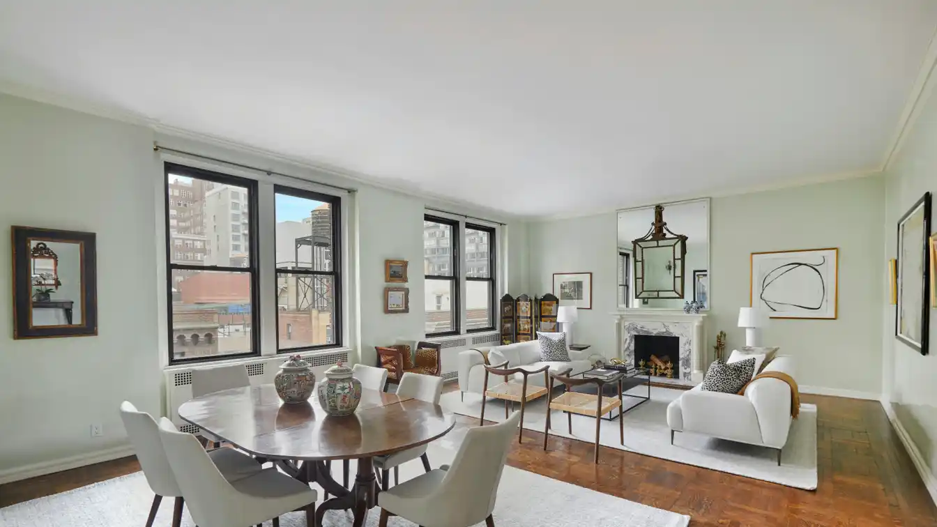 Gracious Prewar Two Bedroom on Park Avenue