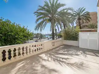 Modern Design Apartment with Spectacular Sea Views in Palma