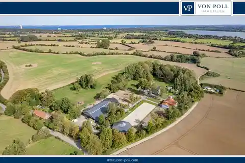 The Neu Ruppersdorf Estate