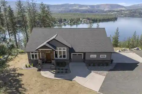 Rancher on Serene Acreage with Panoramic Views