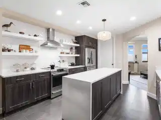 Luxury High-Rise Living in Palmas Del Sol