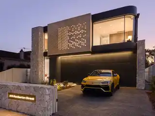 Masterfully Curated Modern Luxury Residence