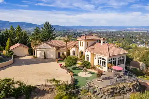 Amazing Northwest Santa Fe Style Home