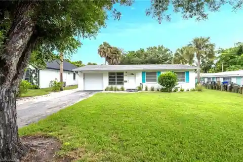 Great Value in Lake Park