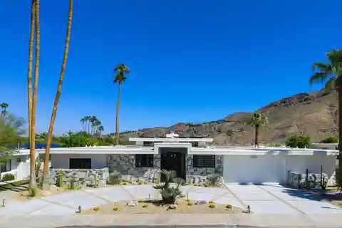 Architect-Designed Mid-Century Gem with Mountain Views