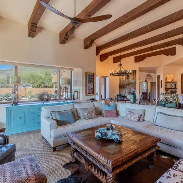 ELEGANT CUSTOM HOME