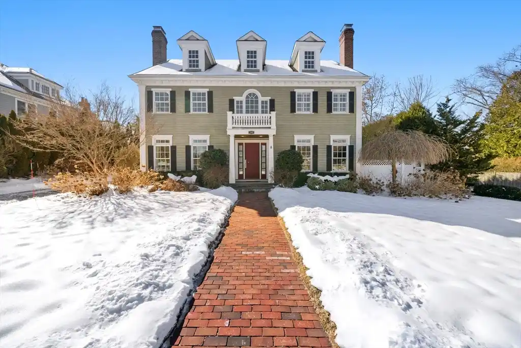 Sophisticated and Impeccably Maintained Colonial Home