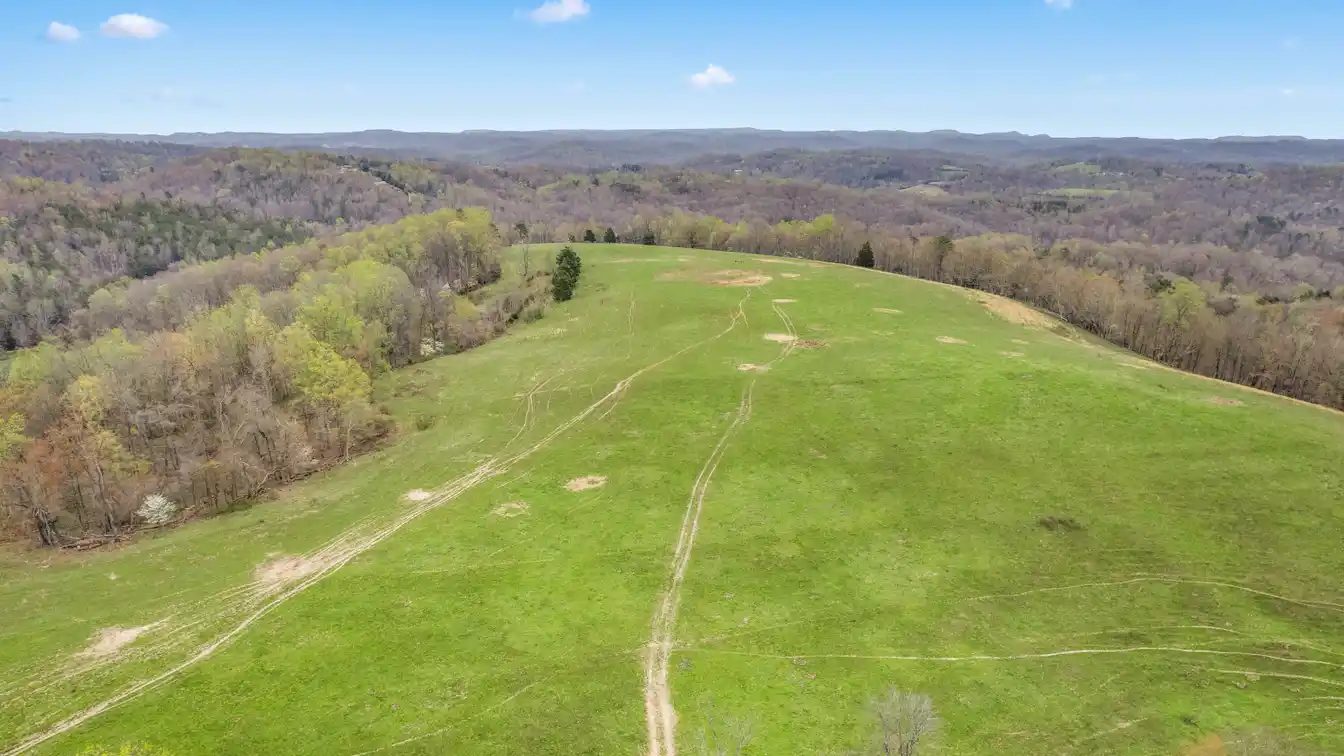 Scenic Property in Commanding Position